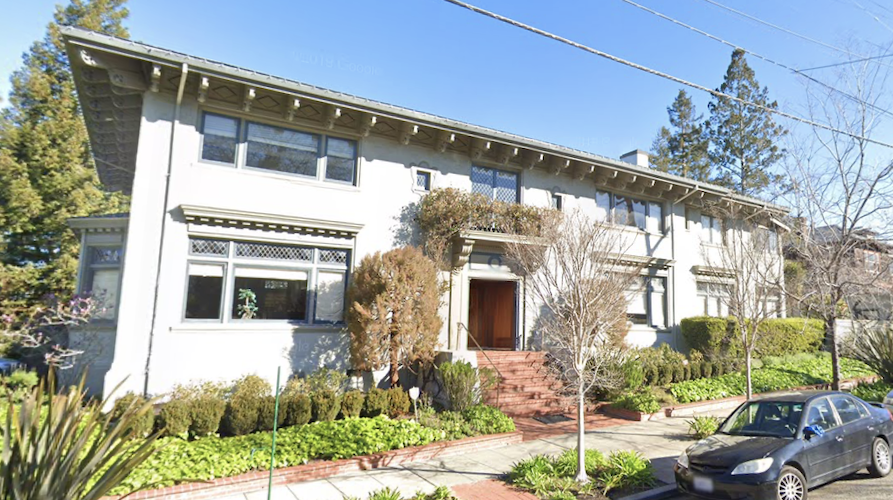 2729 Elmwood Ave., Berkeley